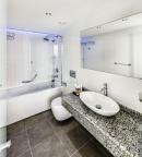 Le Bleu Hotel and Spa Bathroom